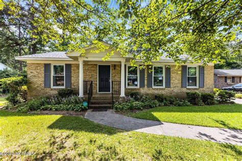 104 vernon street|104 Vernon Street, Greenville, NC 27858 .